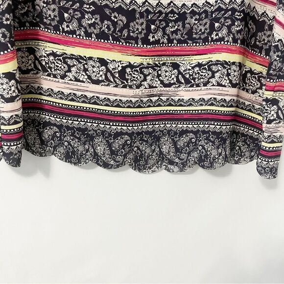 iZ Byer Cold Shoulder Floral Pattern Navy, Pink, Yellow Stripes Top Size M - Picture 4 of 8